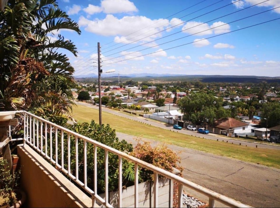 3 Bedroom Property for Sale in Heuwelkruin Eastern Cape